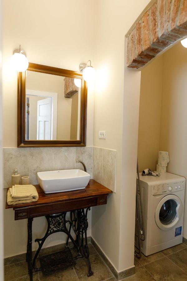 Stylish Flat In The Heart Of Historical Center Apartment Тимишоара Екстериор снимка