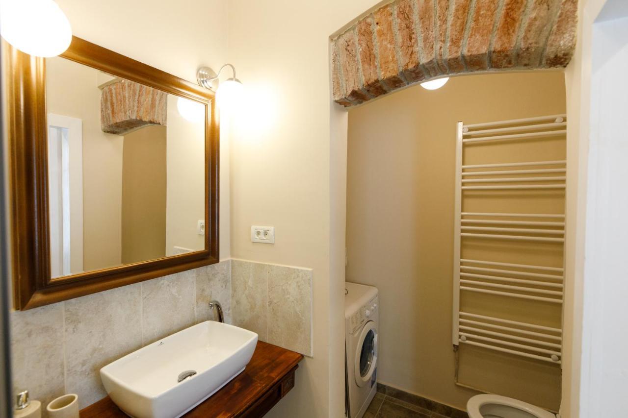 Stylish Flat In The Heart Of Historical Center Apartment Тимишоара Екстериор снимка
